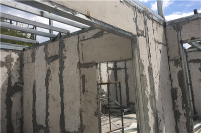 順義區(qū)房屋建筑工程中輕質(zhì)隔墻板的應(yīng)用與瑞爾法工廠的專(zhuān)業(yè)優(yōu)勢(shì)